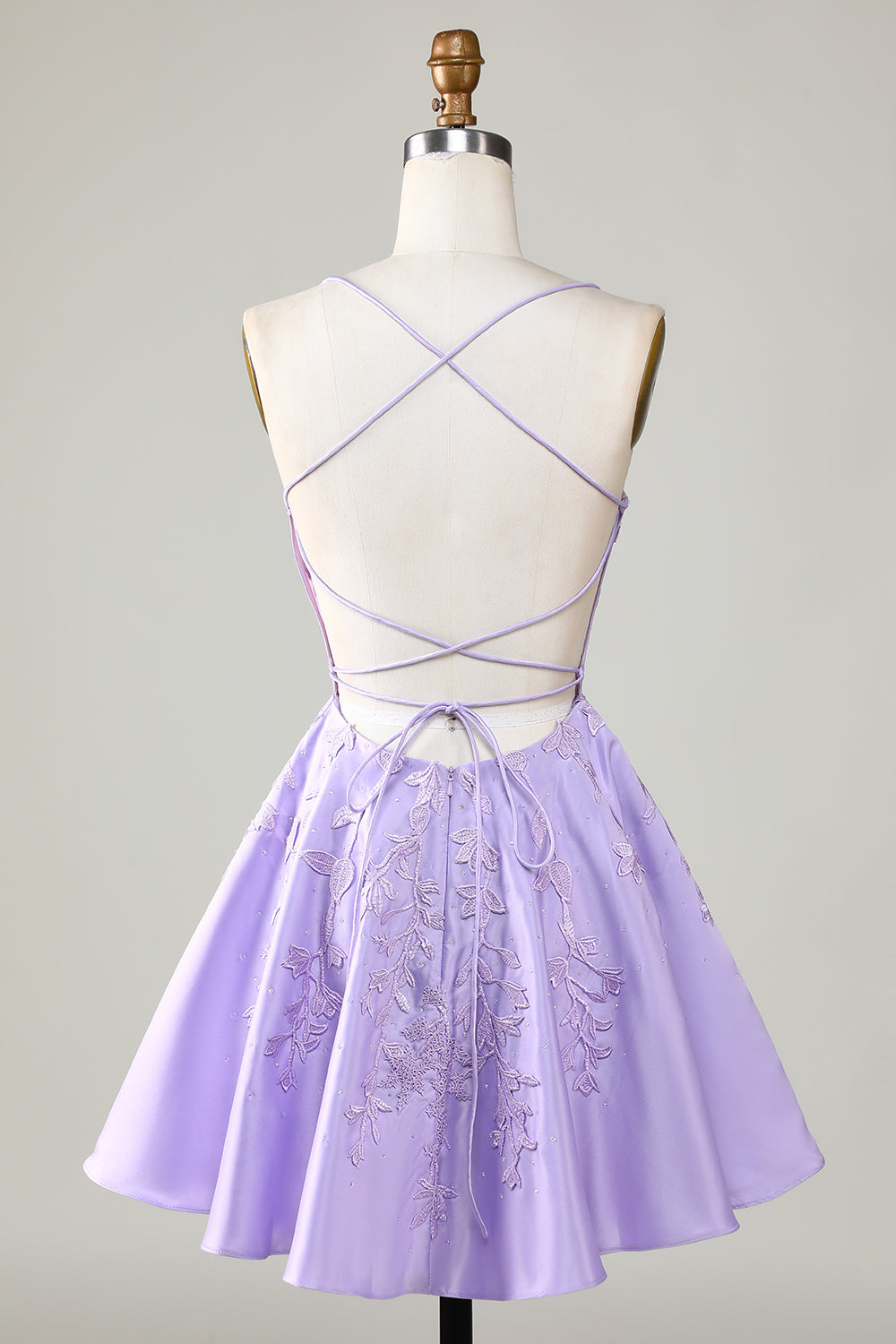 Lilac Homecoming Dress A-Line Halter Backless Short Prom Dress with Lace