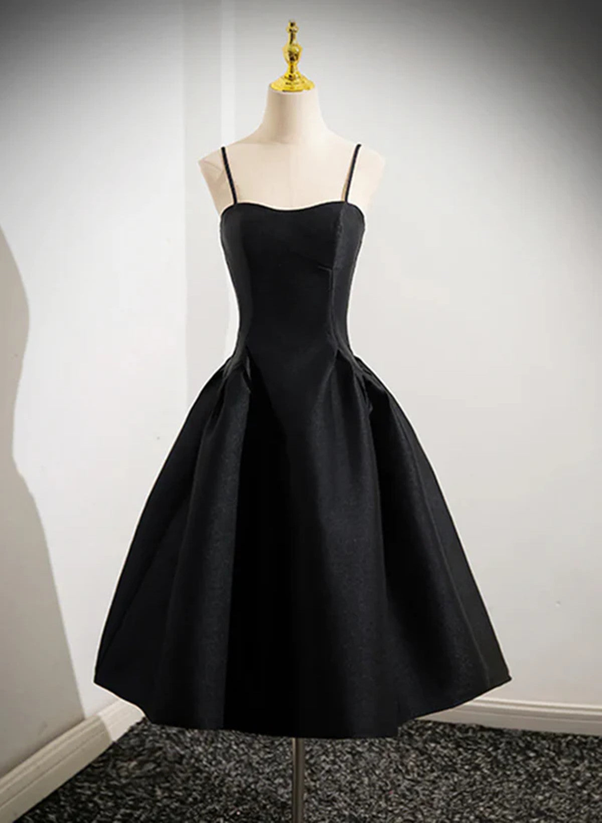 Black Satin Spaghetti Straps Short Prom Dress, Black Homecoming Party Dress