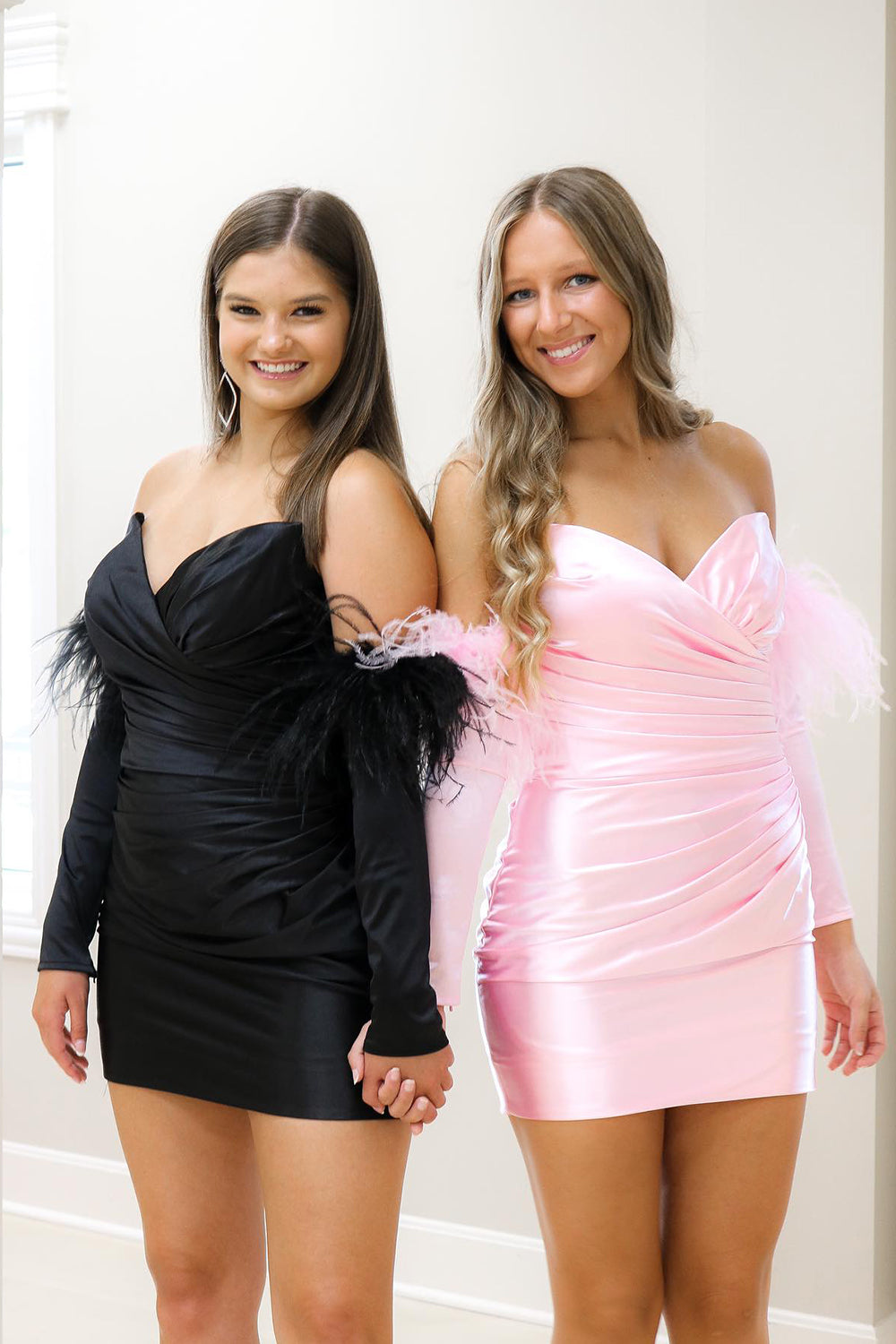 Blue Homecoming Dress Detachable Long Sleeves Tight Short Prom Dress