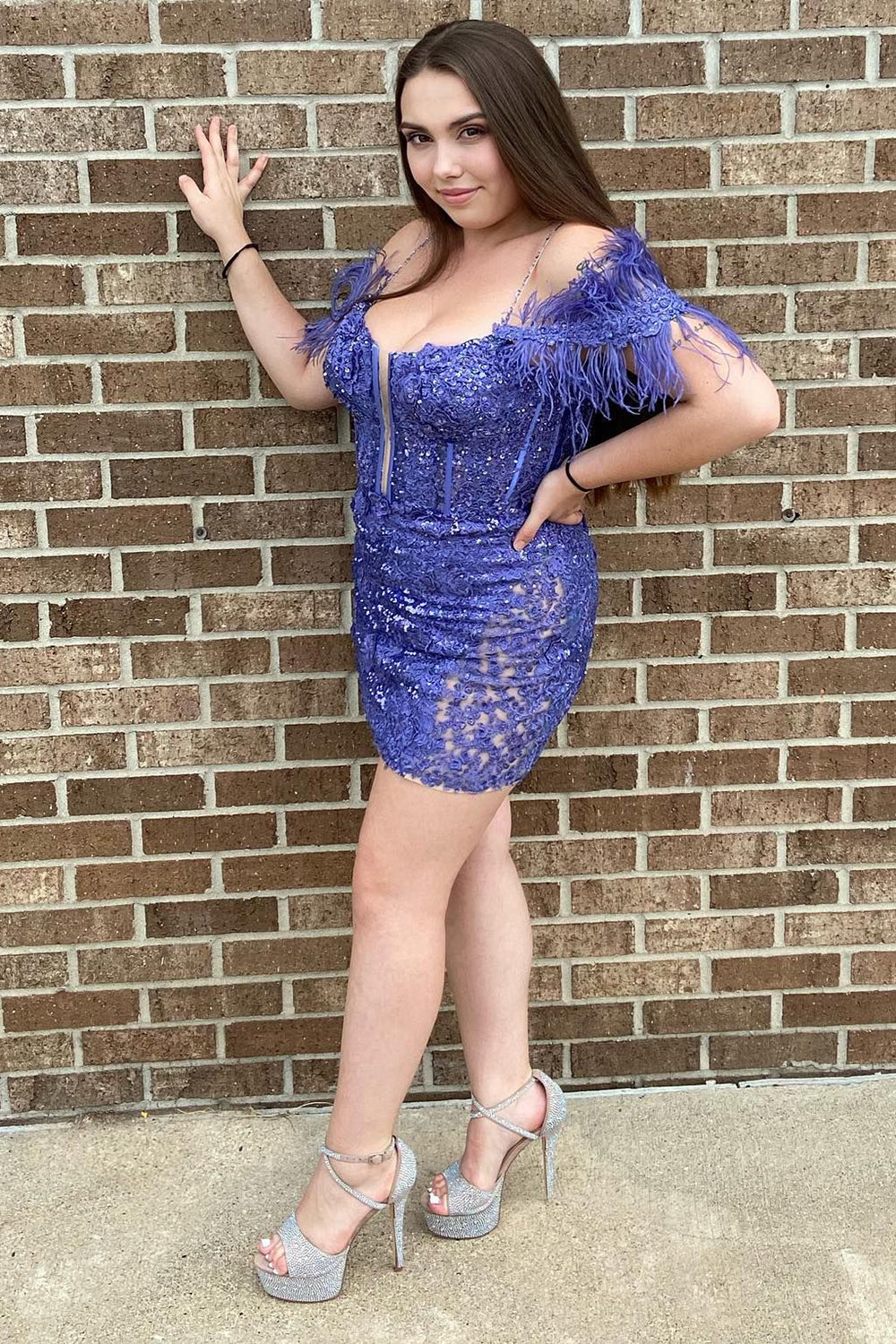 Purple Homecoming Dress Lace Tight Short Prom Dress with Feathers