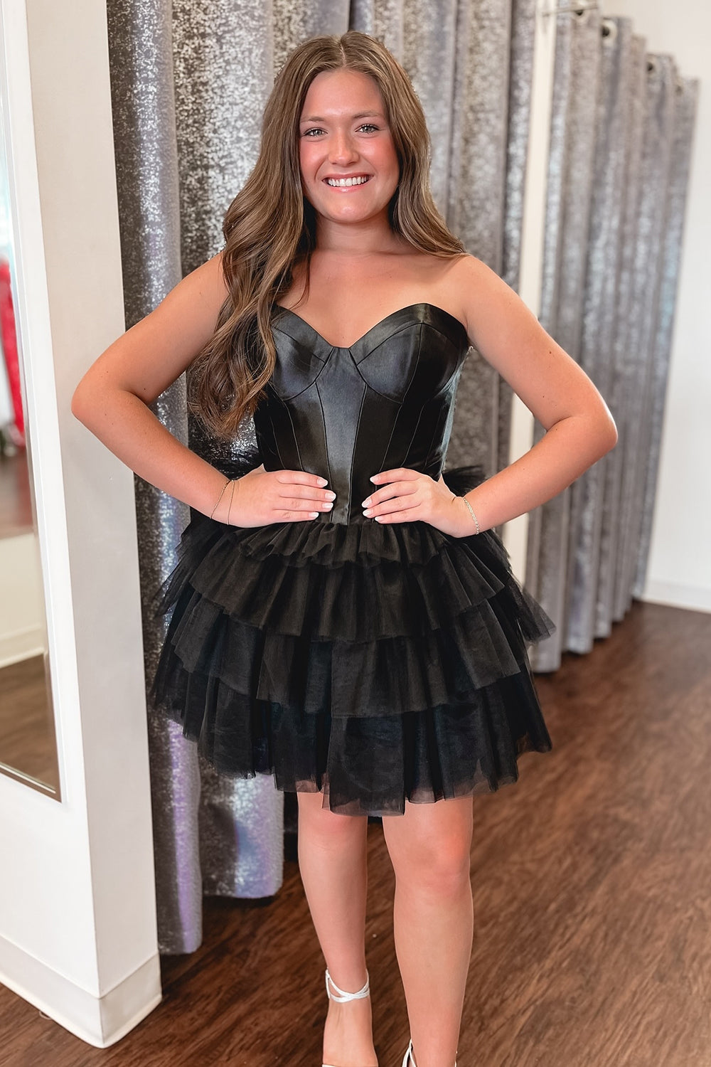 Corset Black Homecoming Dress Strapless Short Prom Dress With Ruffles