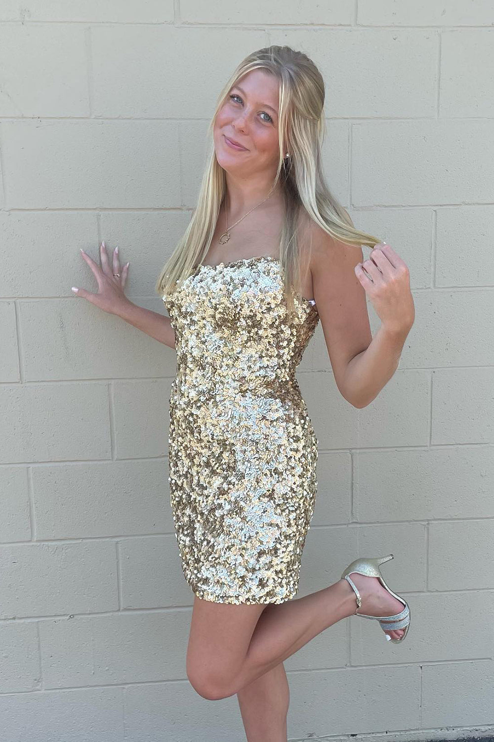 Golden Homecoming Dress Sequin Strapless Sleeveless Tight Prom Dress