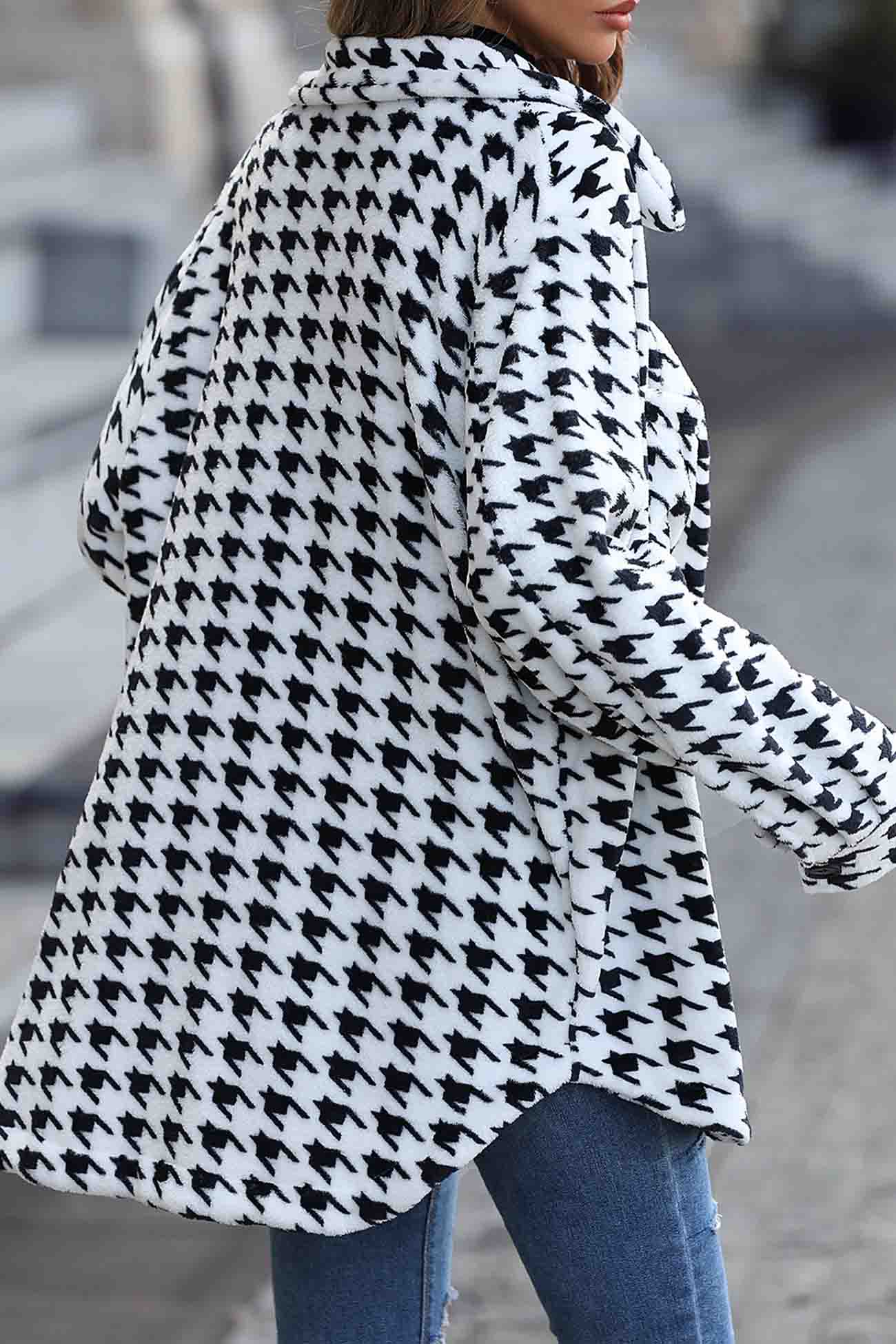 Houndstooth Long Sleeve Plush Jacket