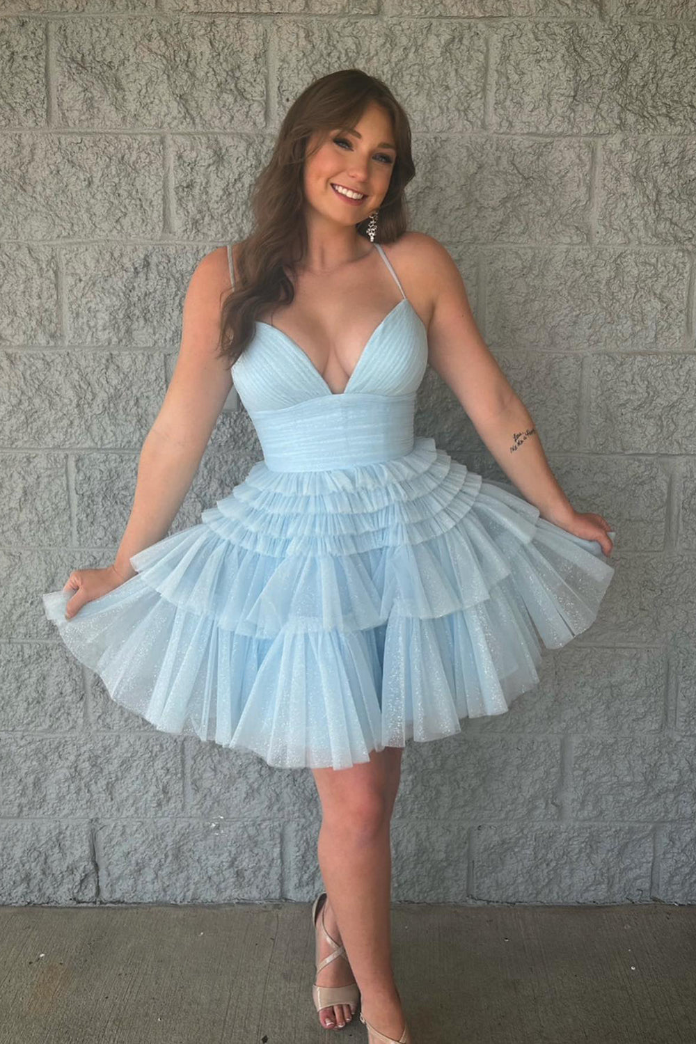 Light Blue Homecoming Dress A-Line Tulle Tiered Short Prom Dress