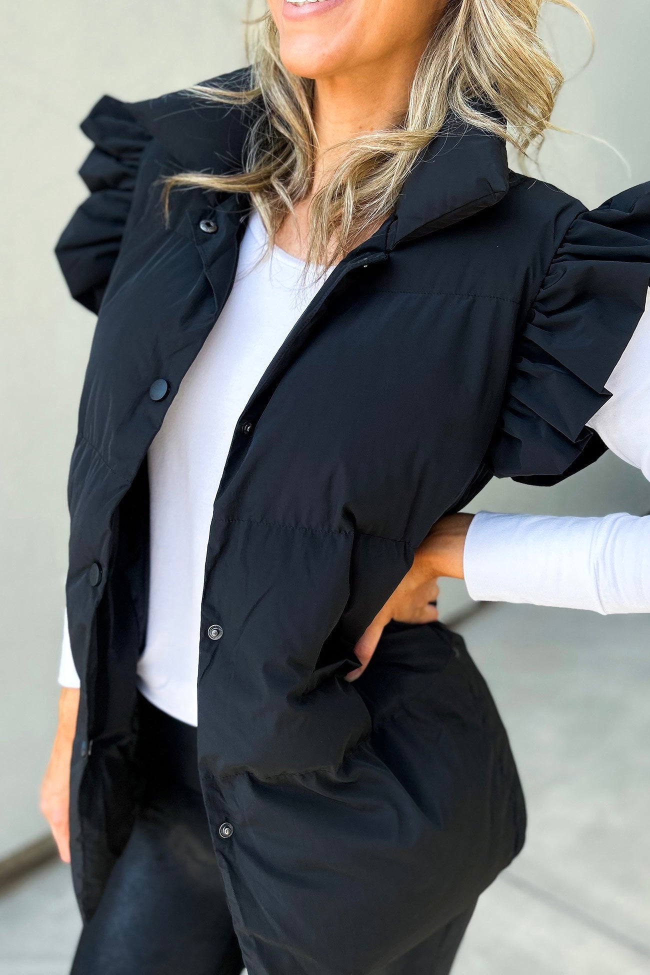 Button-down Ruffle Tank Jacket