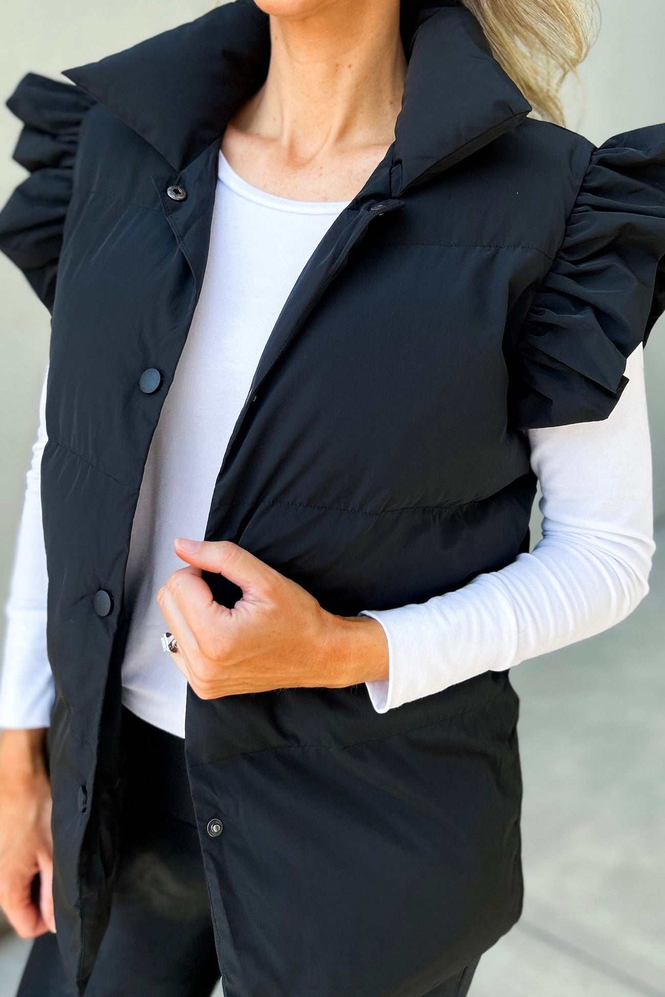 Button-down Ruffle Tank Jacket