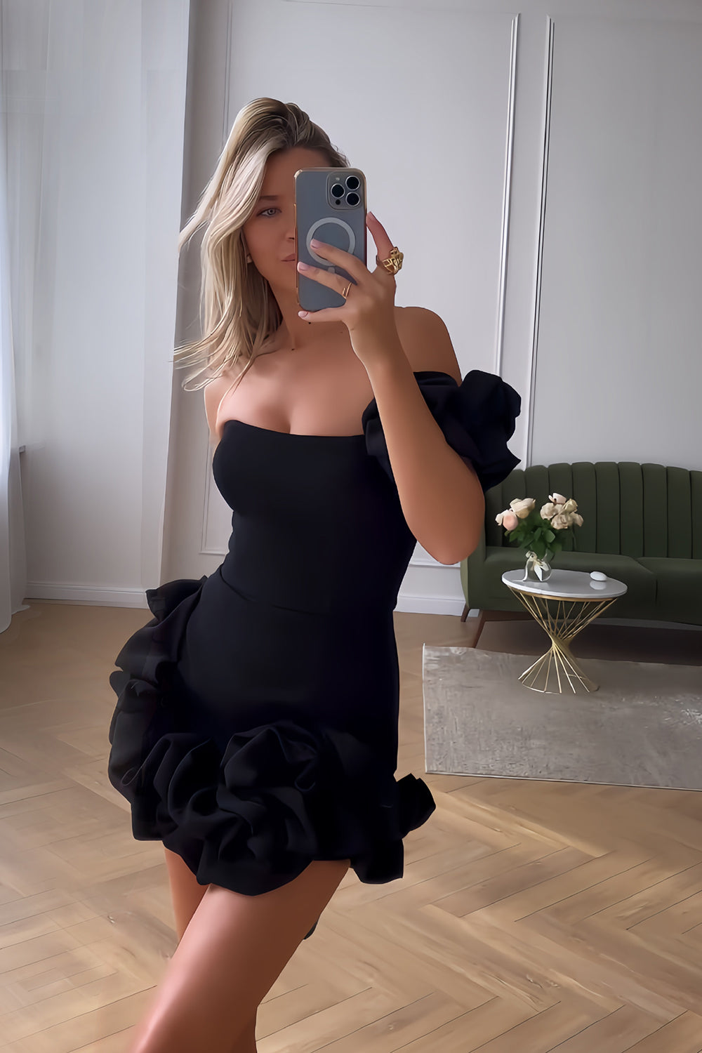 Black Homecoming Dress One Shoulder Ruffled Tight Short Prom Dress