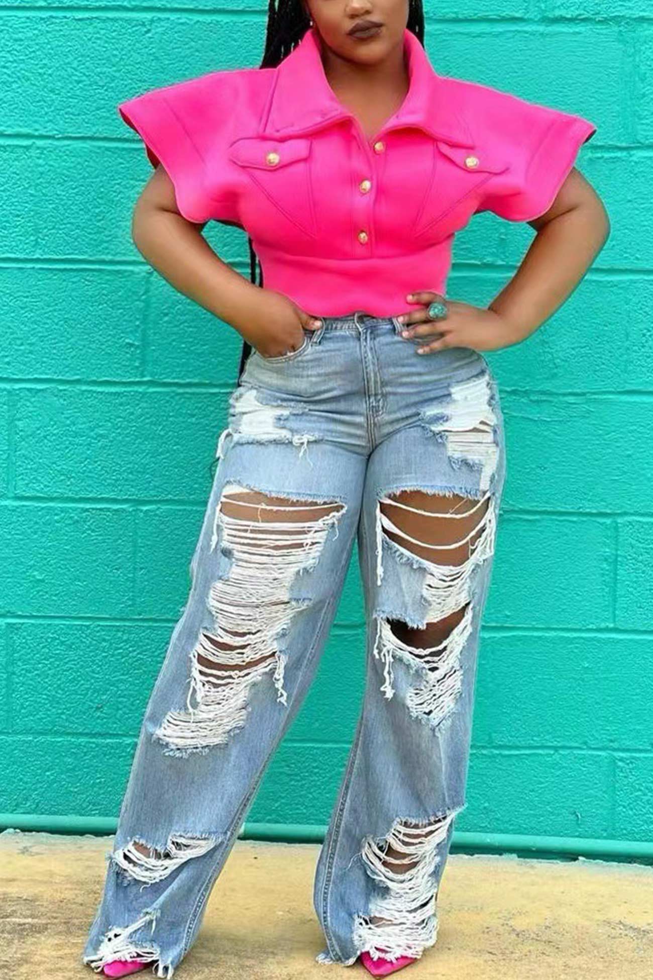 Distressed Mid-waisted Jeans