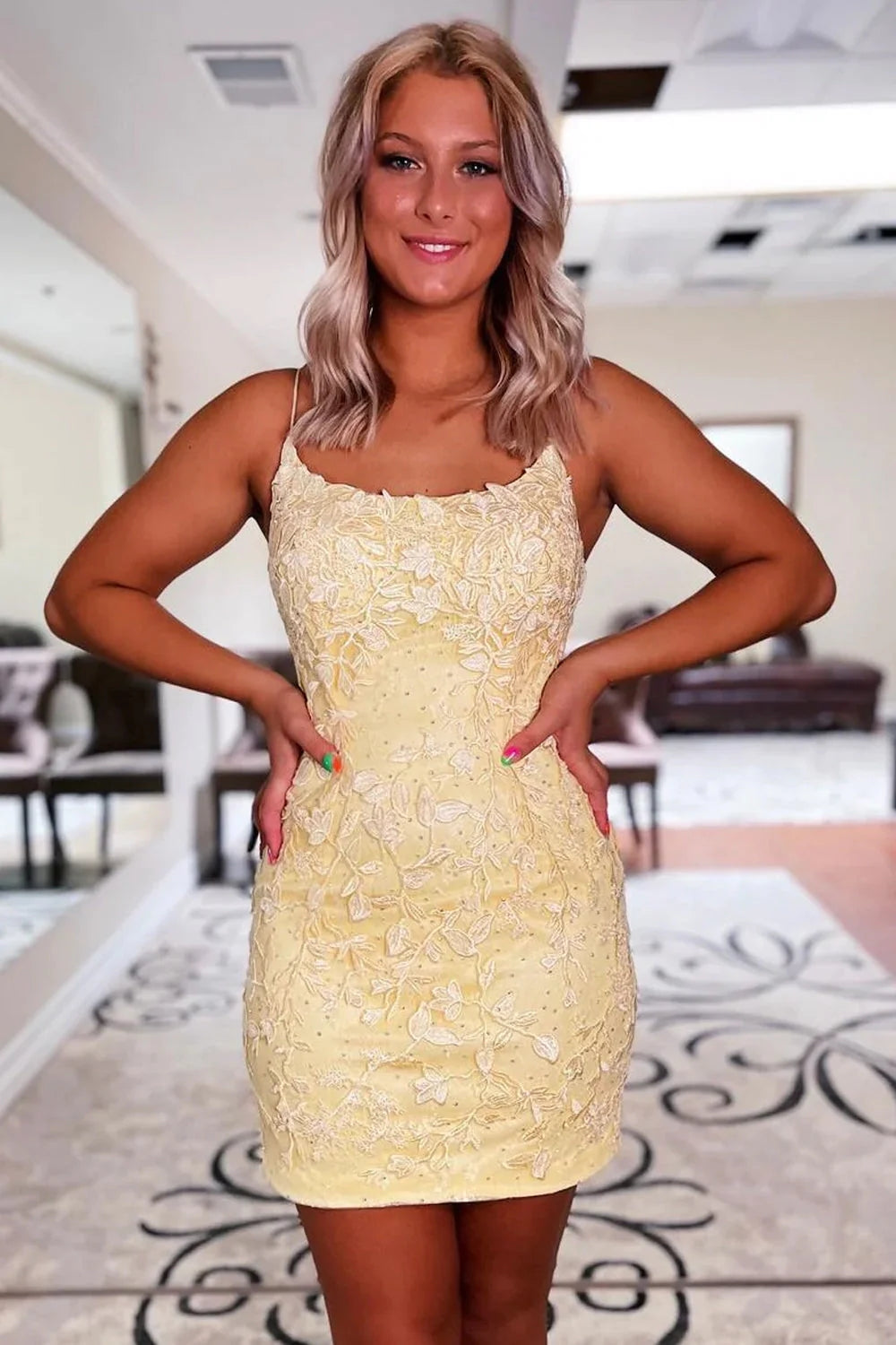 Yellow Homecoming Dress Spaghetti Straps Lace Tight Short Prom Dress