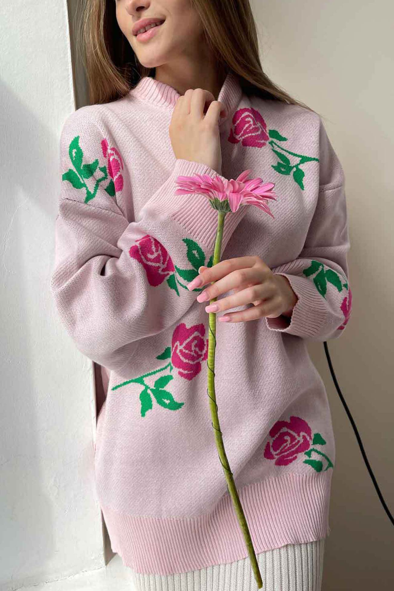 Rose Round Neck Pullover Sweater