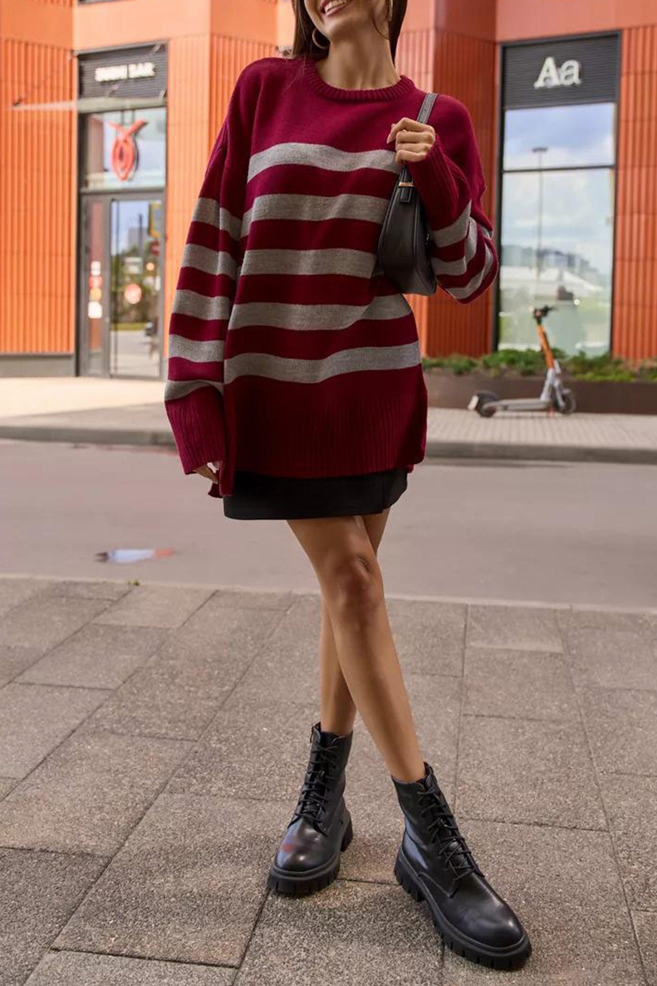 Striped Crewneck Slit Pullover