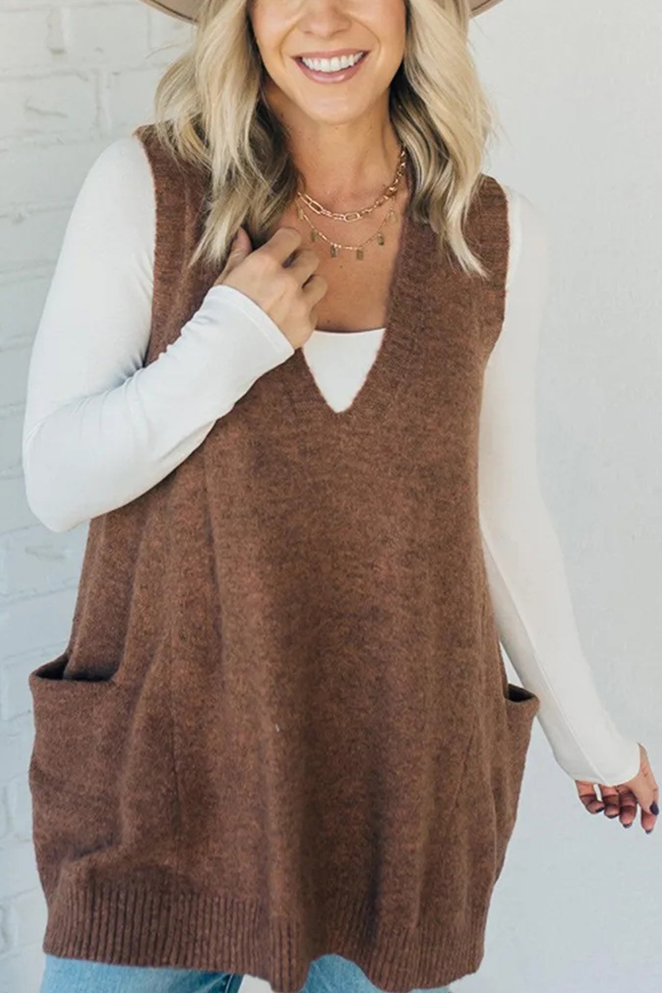 V Neck Front With Pocket Knit Vest