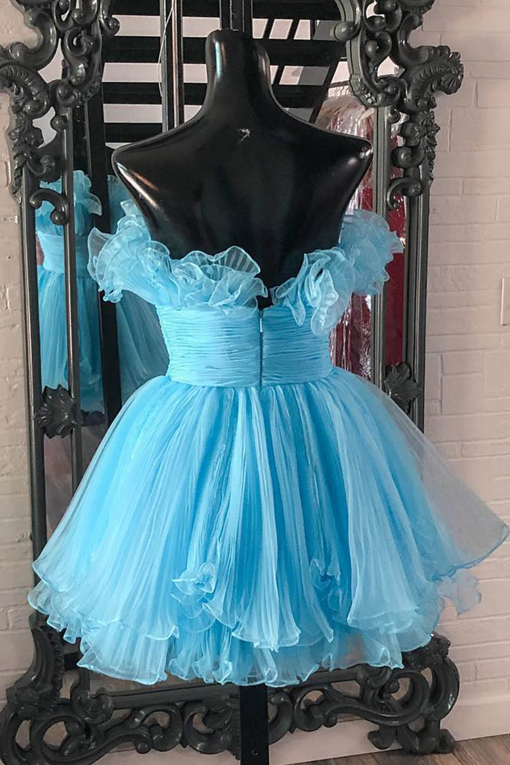 Simple Homecoming Dress Strapless Tiered Tulle A-Line Short Prom Dress