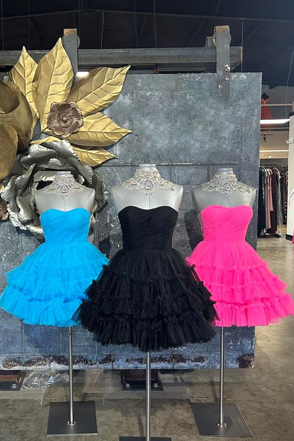 Black Homecoming Dress A-Line Sweetheart Tulle Tiered Corset Short Prom Dress