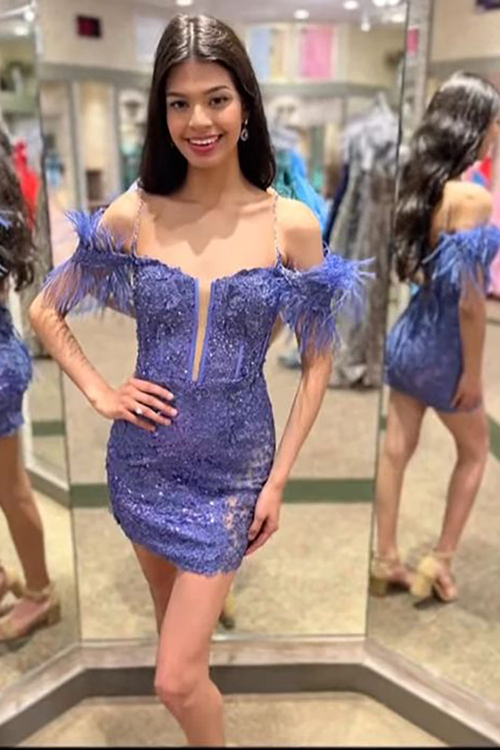 Purple Homecoming Dress Lace Tight Short Prom Dress with Feathers