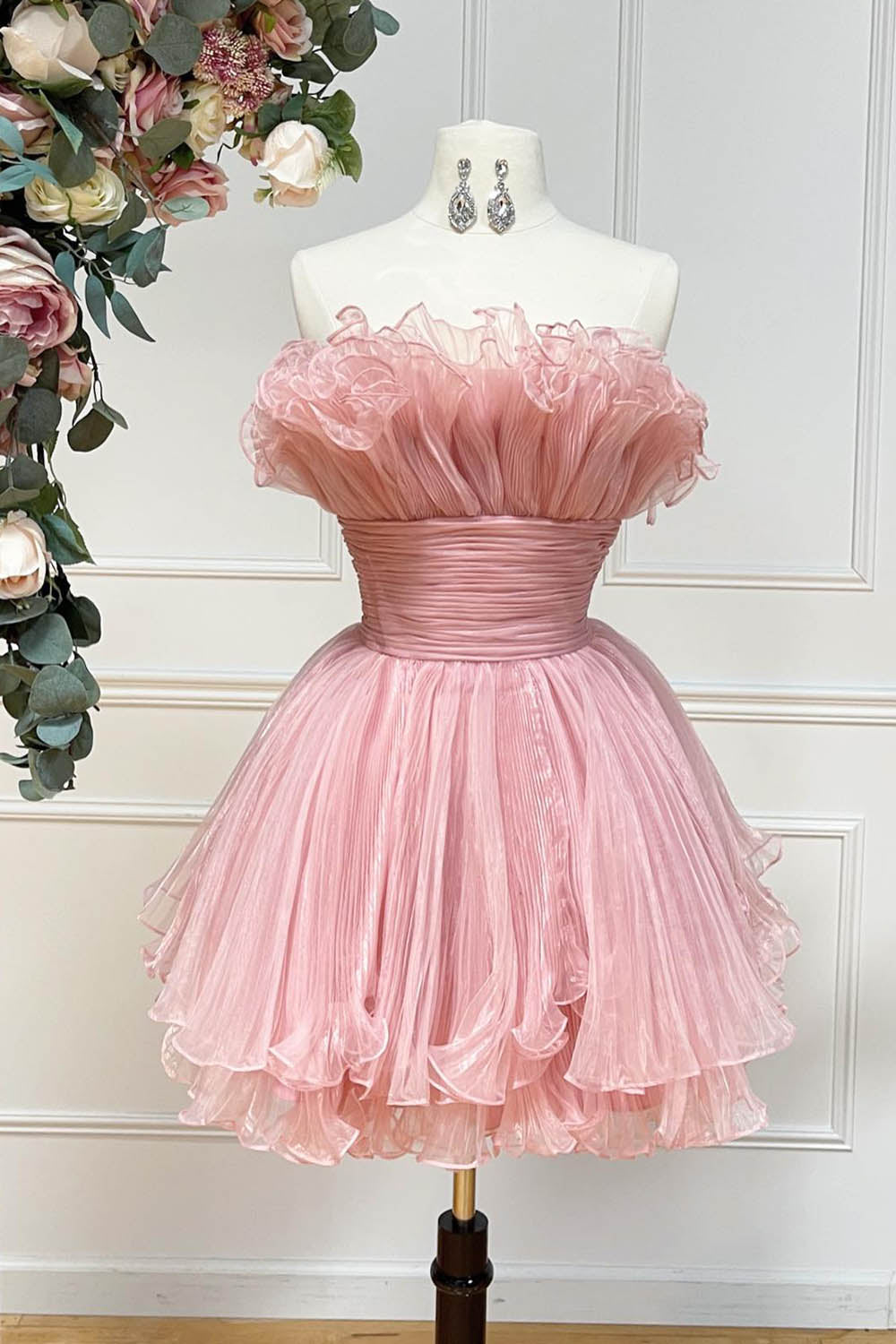 Simple Homecoming Dress Strapless Tiered Tulle A-Line Short Prom Dress