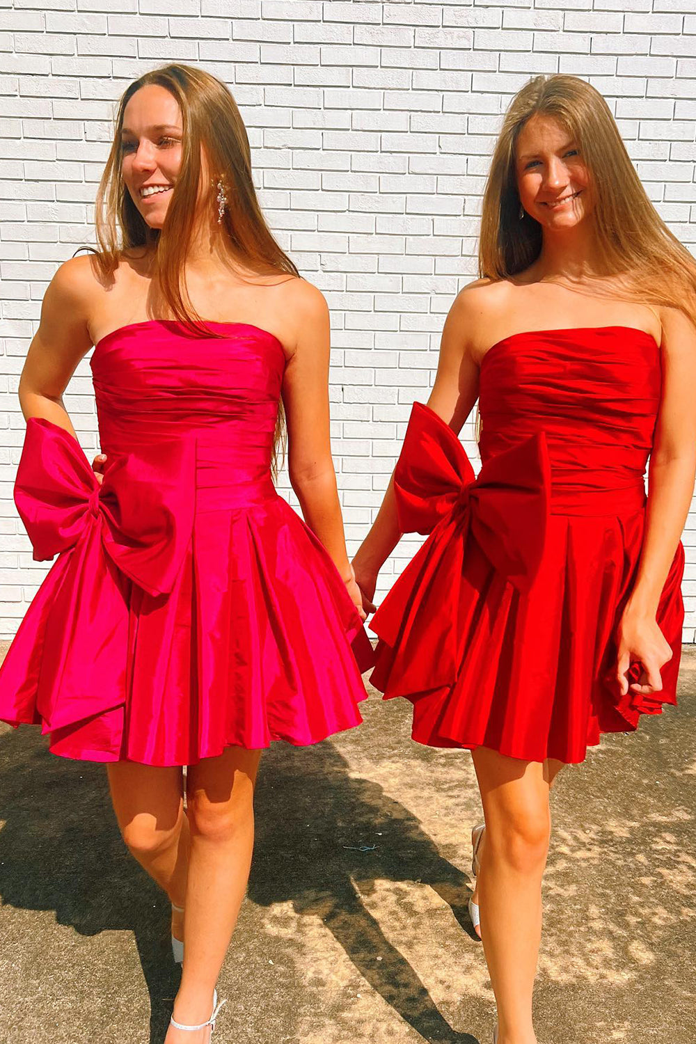 Red Homecoming Dress Strapless A-Line Satin Short Prom Dress with Bowknot