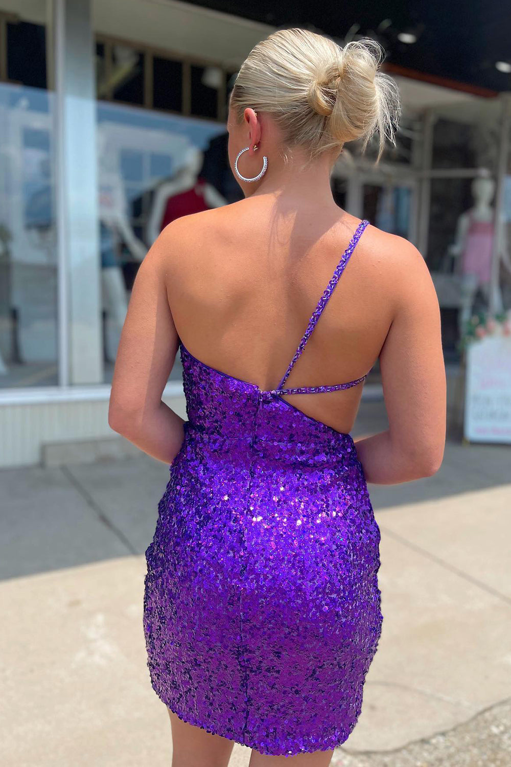 Purple Homecoming Dress Sequined Cut Out Backless Tight Short Prom Dress