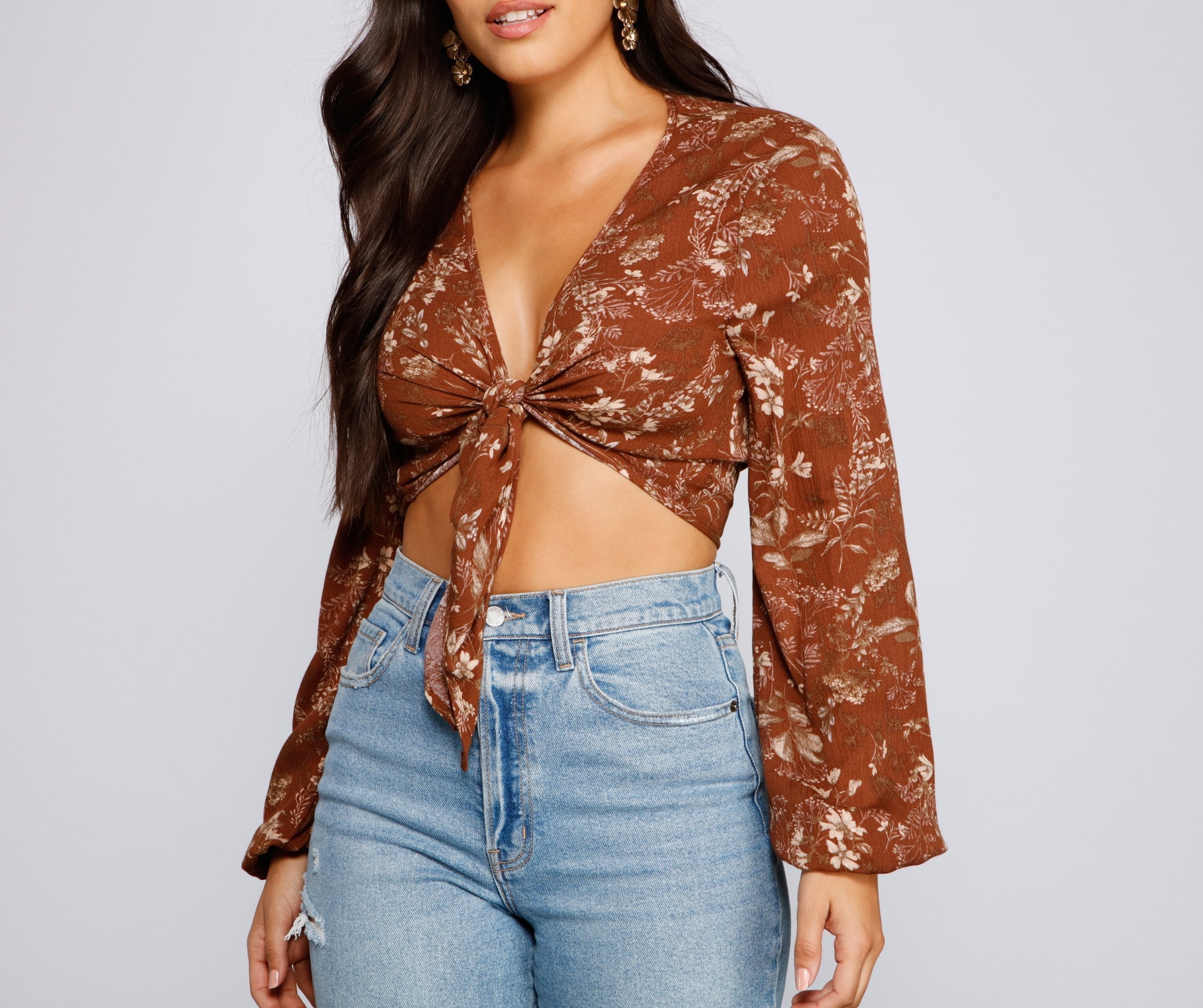 Caught In A Floral Gaze Crop Top