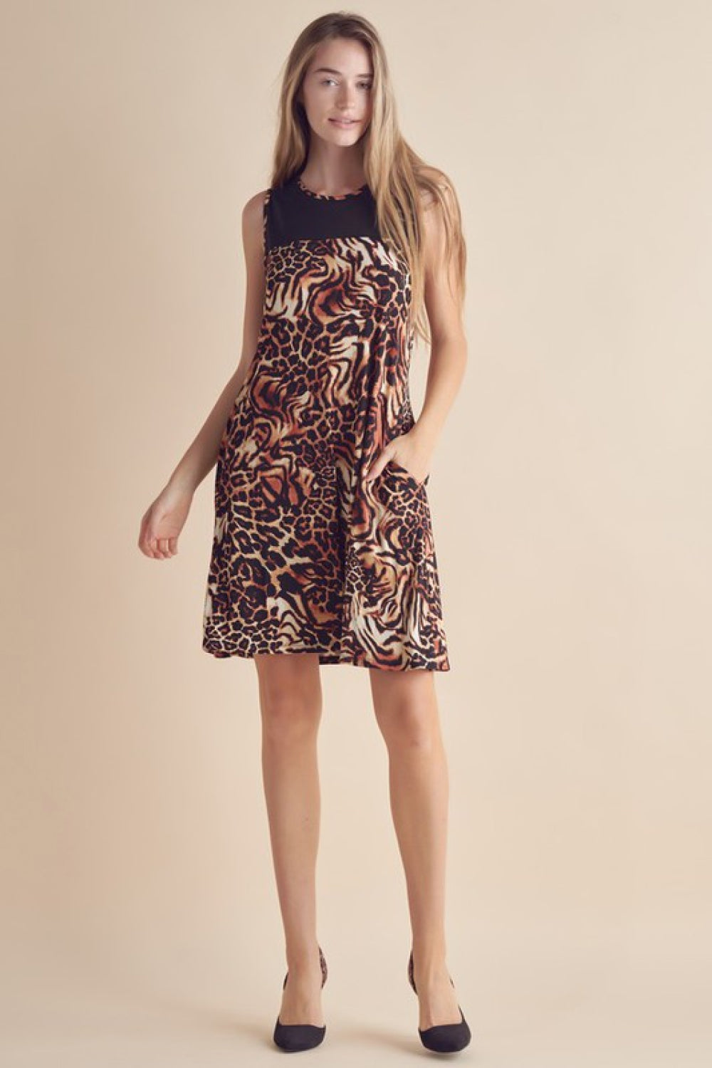 Yelete Full Size Animal Print Round Neck Sleeveless Dress with Pockets