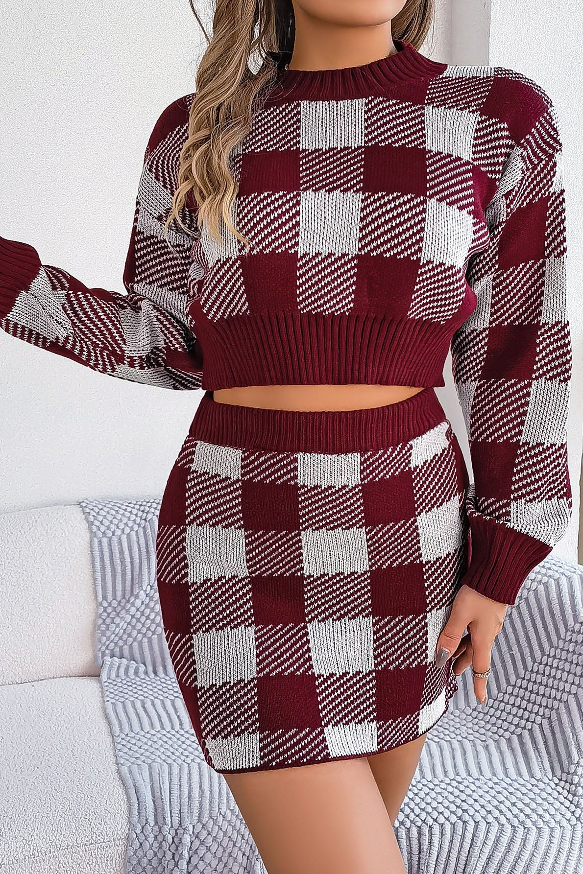 Plaid long sleeve short sweater skirt suit