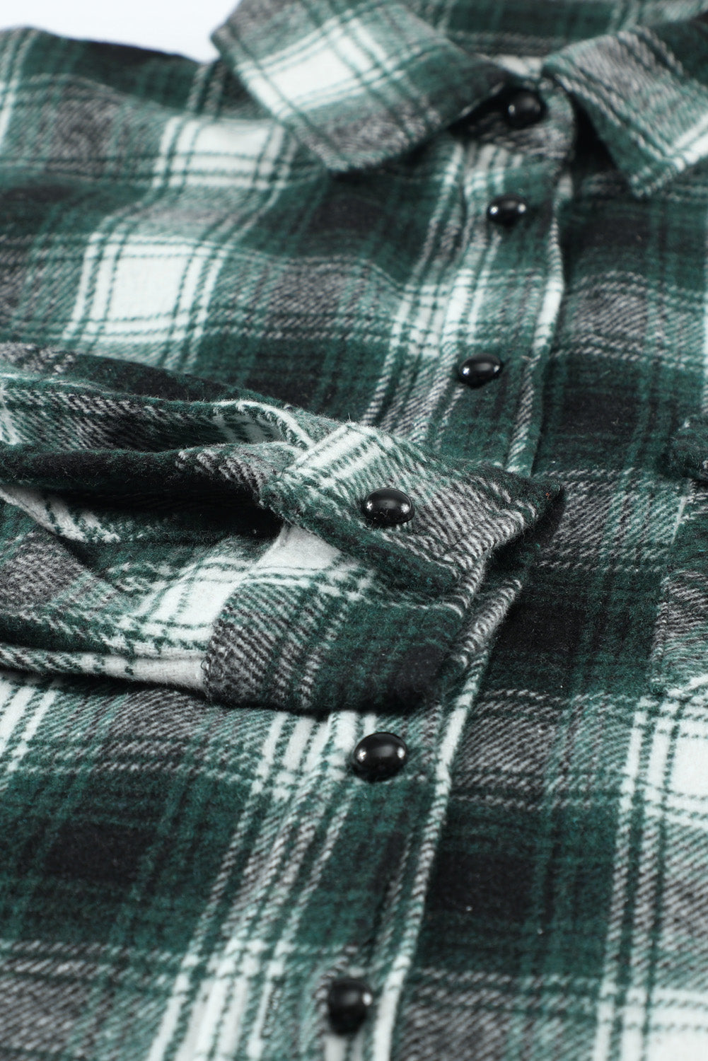 Buttons Pocketed Plaid Shacket